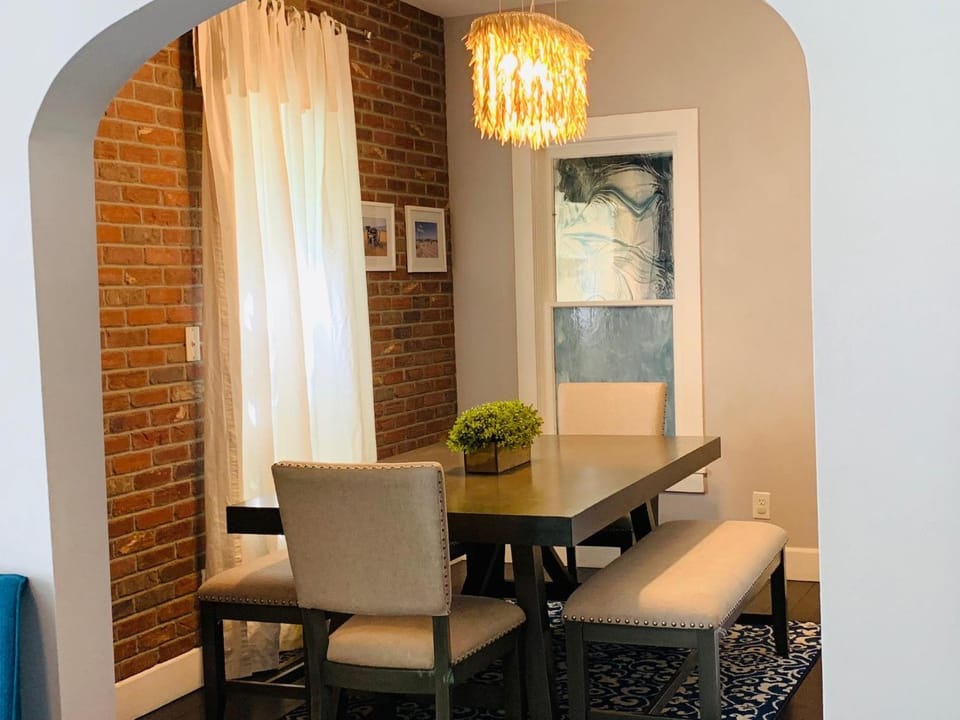 The Cottage! Chic Bungalow near Old Town Square! House in Fort Collins