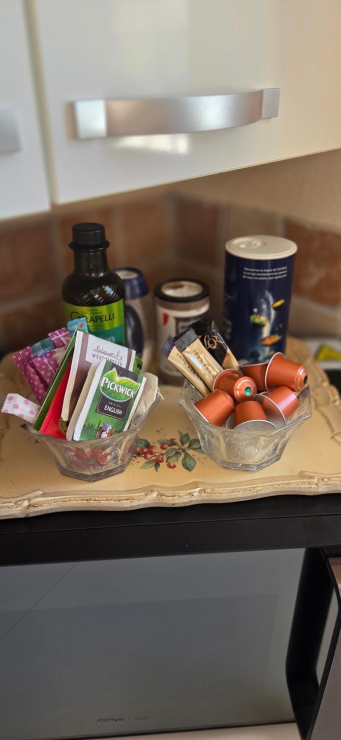 Coffee/tea facilities