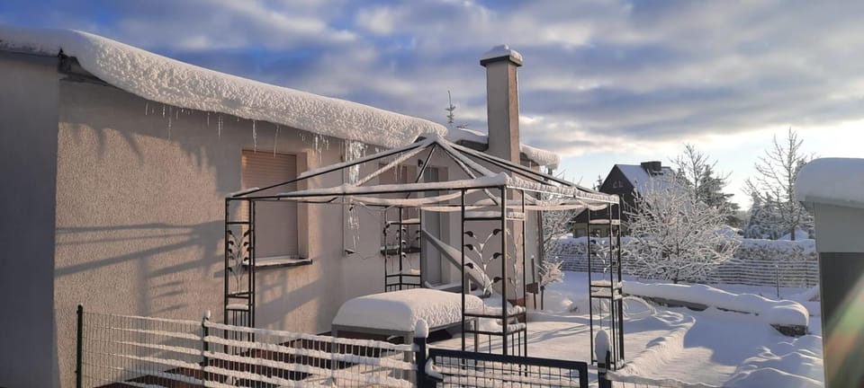 Property building, Winter