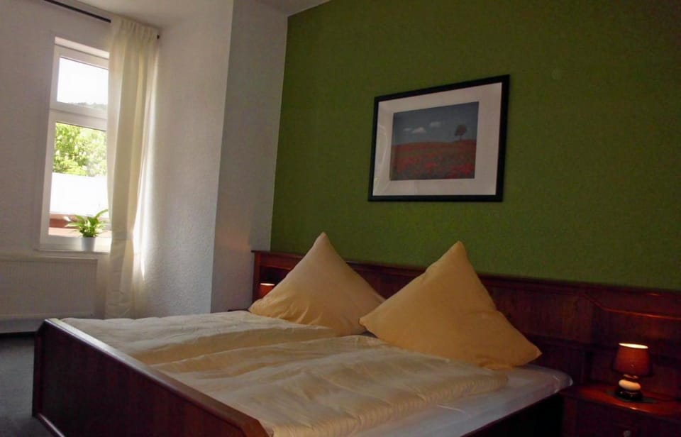 Hotel garni am Thüringer KloßTheater Hotel in Thuringia, Germany