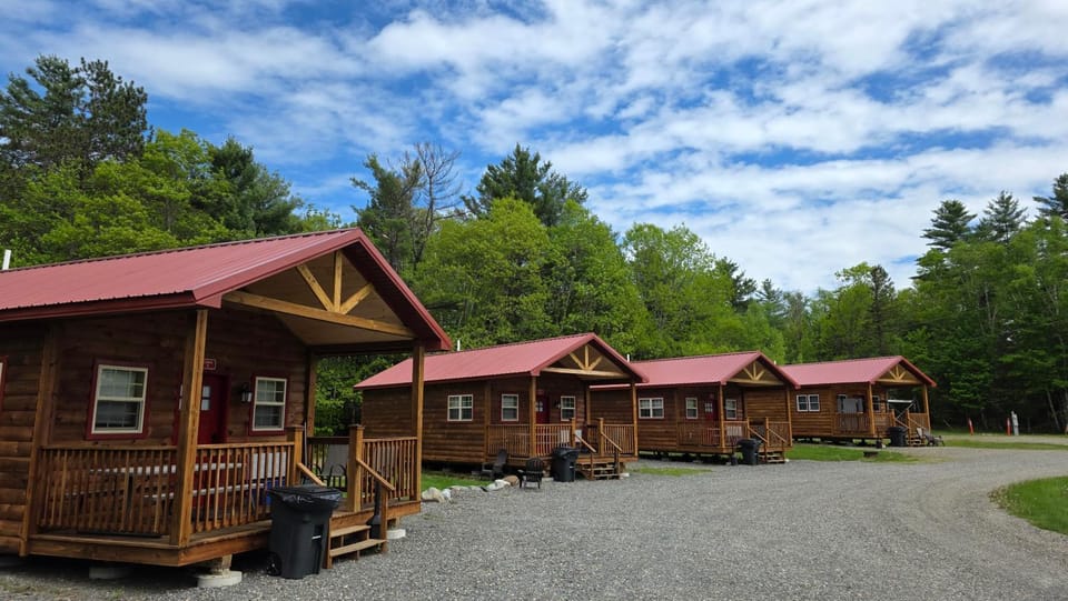 Property building, Natural landscape, Parking