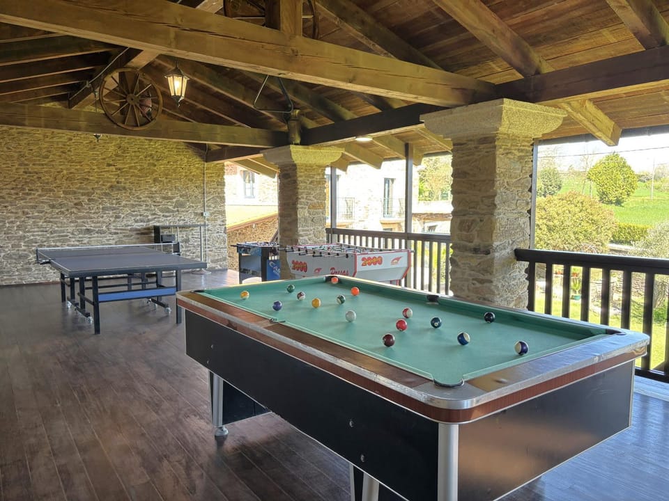 Billiard, Game Room, Table tennis
