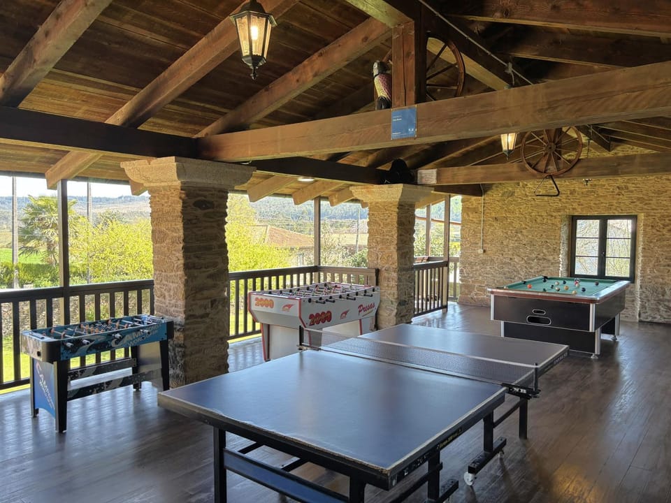 Billiard, Game Room, Table tennis