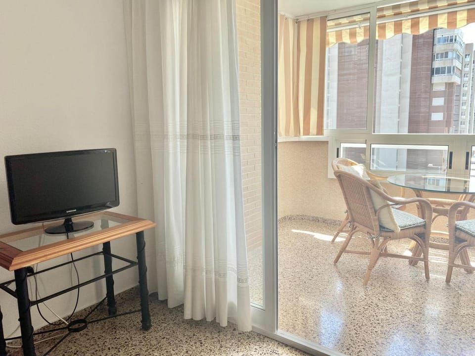 Apartamento Atenas Piscina 4 pax, Inmobiliaria Leo Playa de San Juan Apartment in Alicante