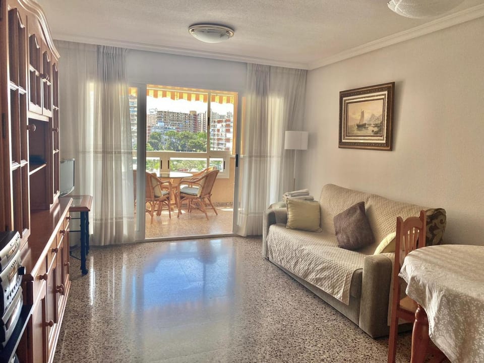 Apartamento Atenas Piscina 4 pax, Inmobiliaria Leo Playa de San Juan Apartment in Alicante