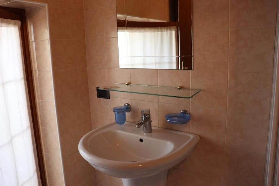 Le Camere Dell'Ancora Hotel in Province of Brescia