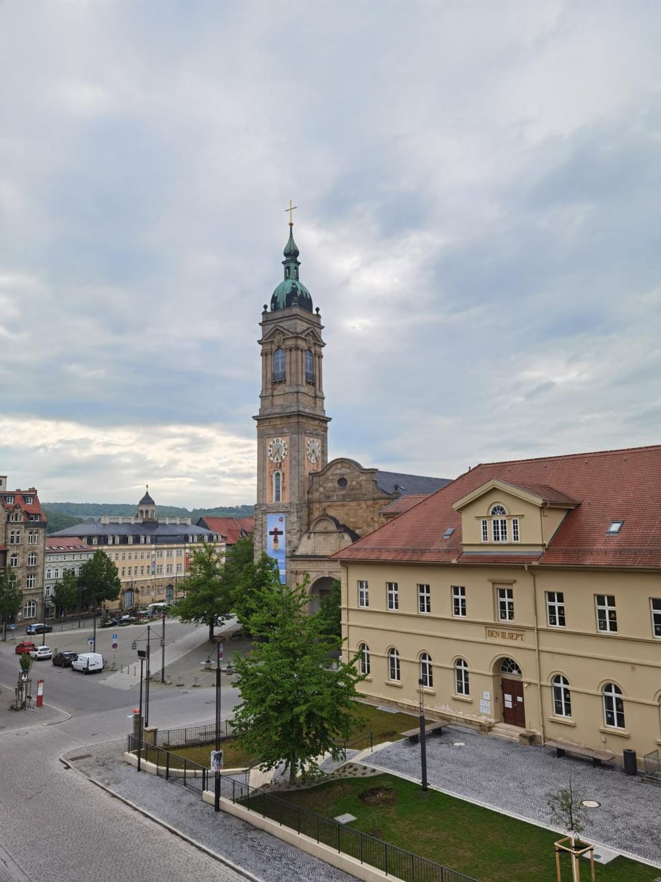Nearby landmark, Neighbourhood, View (from property/room)