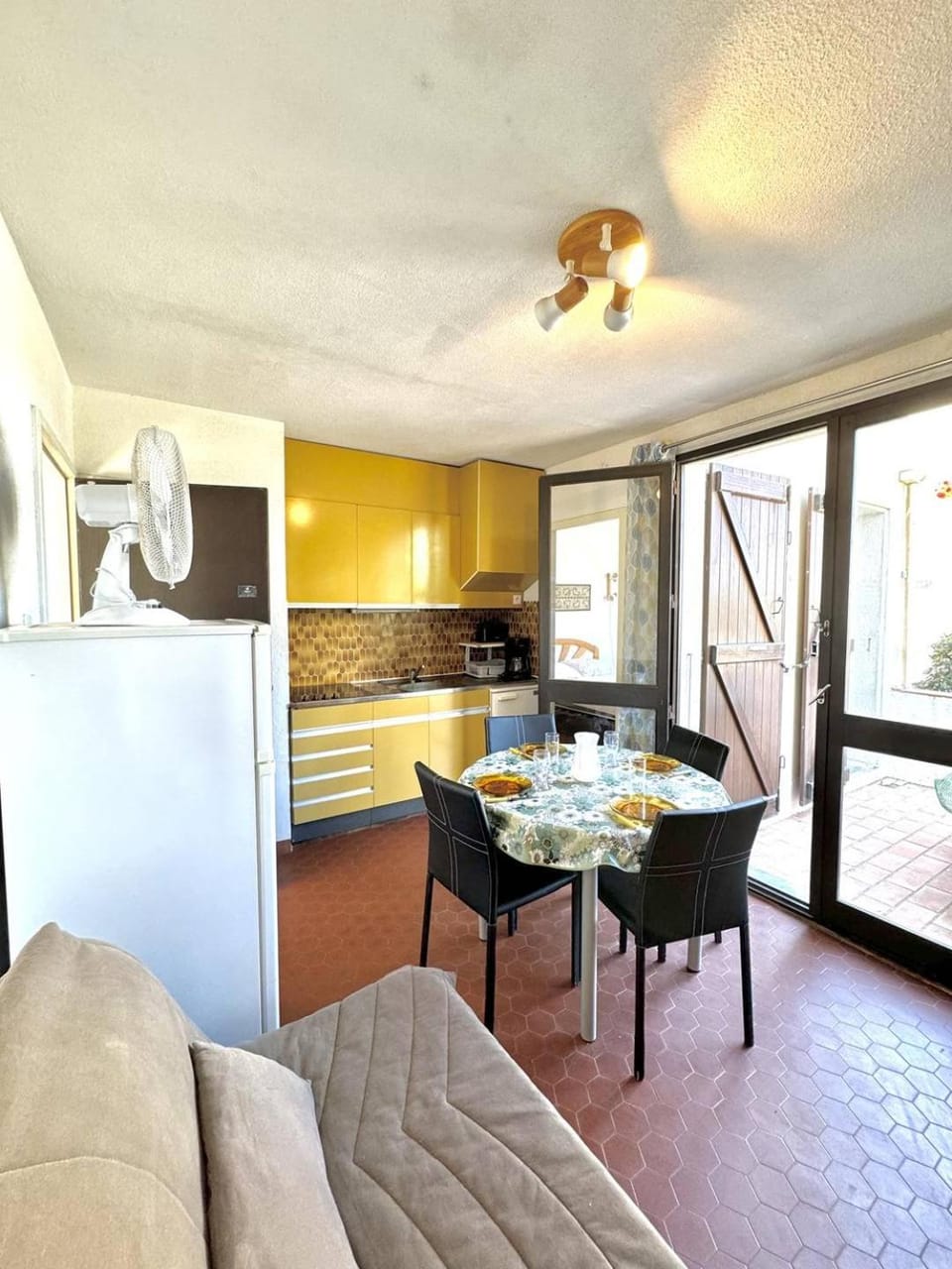Accès direct plage - parking privé - appartement 4 personnes 4MIR7BAT8 Apartment in Le Barcarès