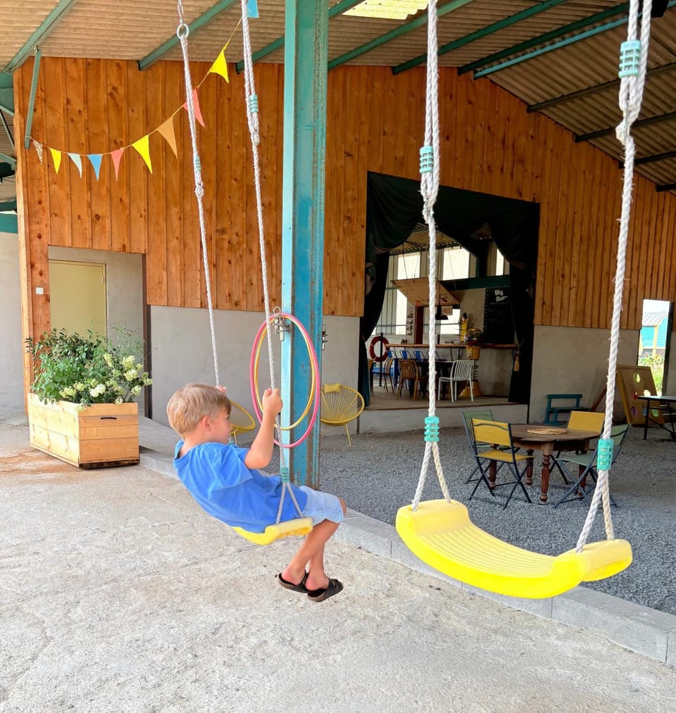 Property building, Restaurant/places to eat, Children play ground, Game Room, Swimming pool
