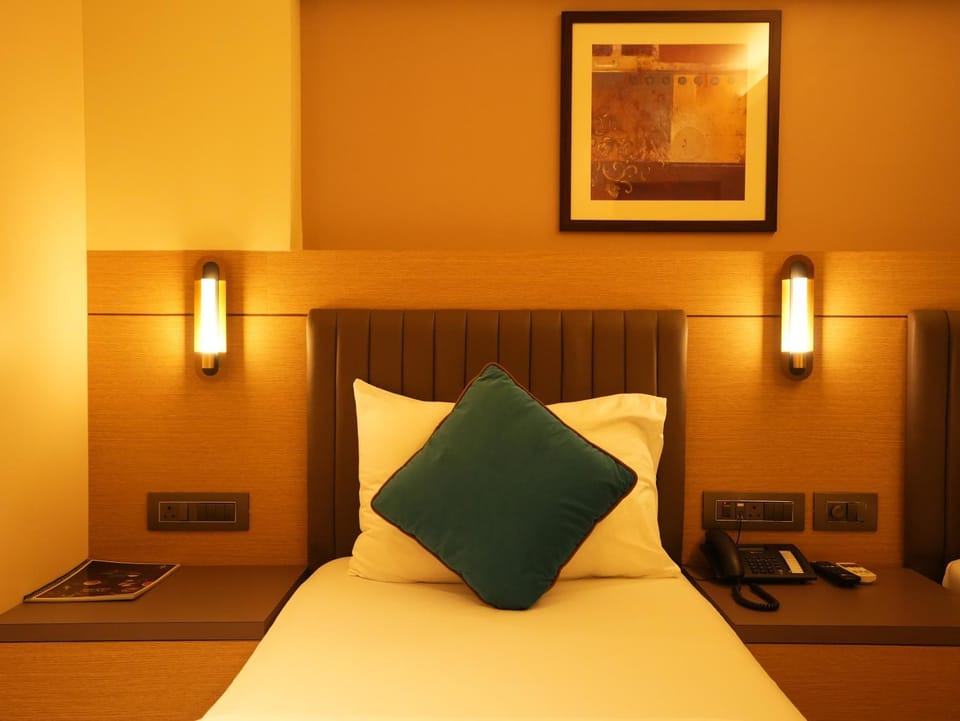 Rama Krishna Hotel Bed and Breakfast in Mumbai