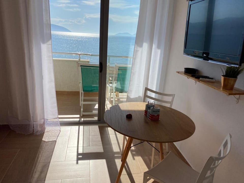 Balcony/Terrace, Living room, Sea view