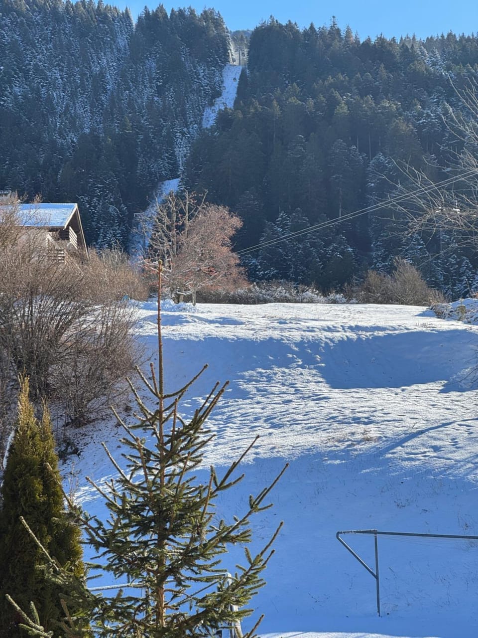Nearby landmark, Natural landscape, Winter, Mountain view