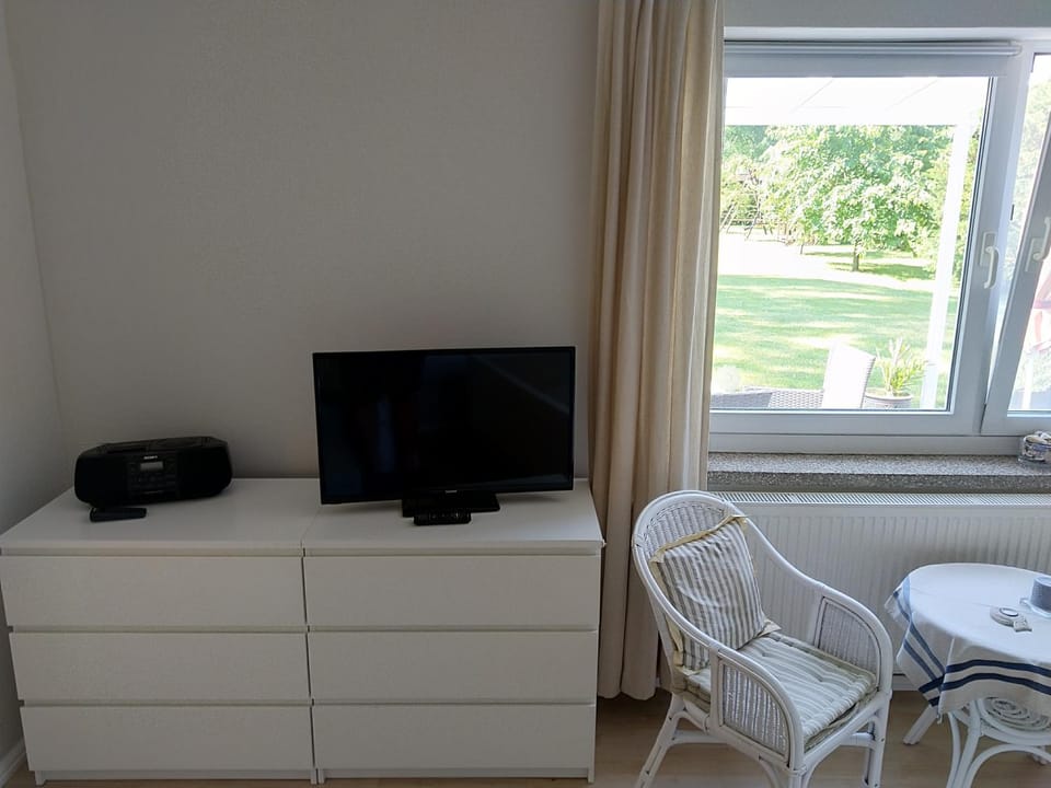 Bungalow Bauerngarten Apartment in Mecklenburg-Vorpommern, Germany