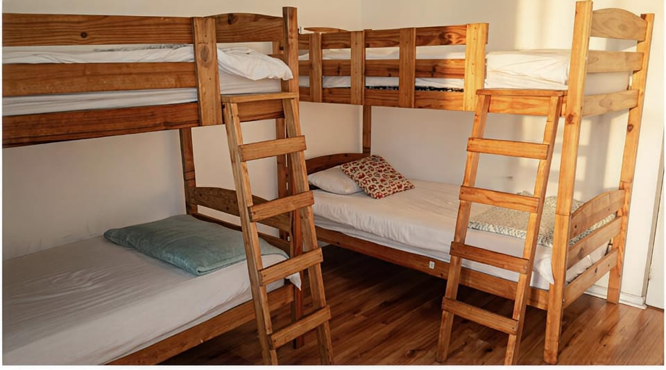 bunk bed, locker