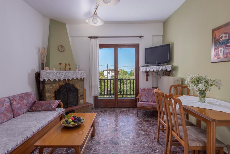 Day, Summer, Living room