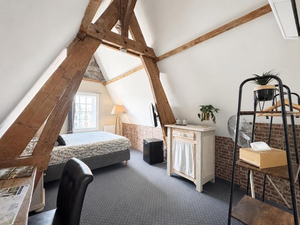 La cour des grands Bed and Breakfast in Arras