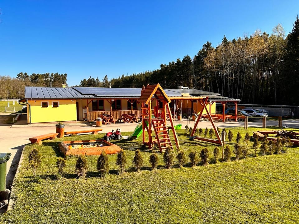 RANČ ESADERA Campground/ 
RV Resort in South Bohemian Region