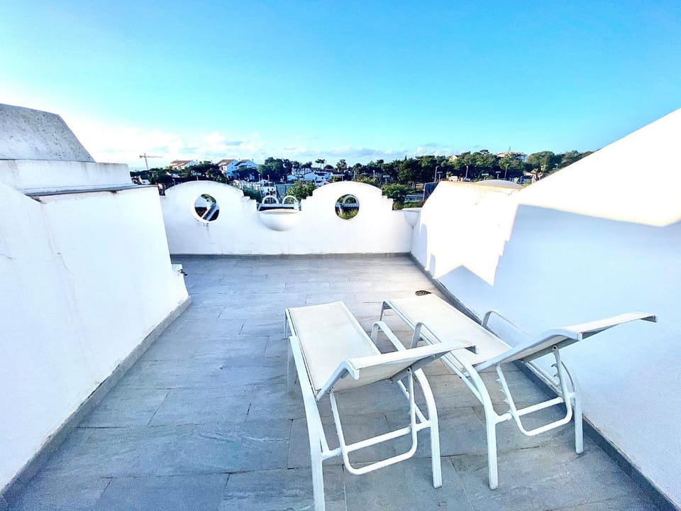 VIME II Marbella East SWIMMING POOL, GYM & SPA - EaW Homes Apartment in Marbella