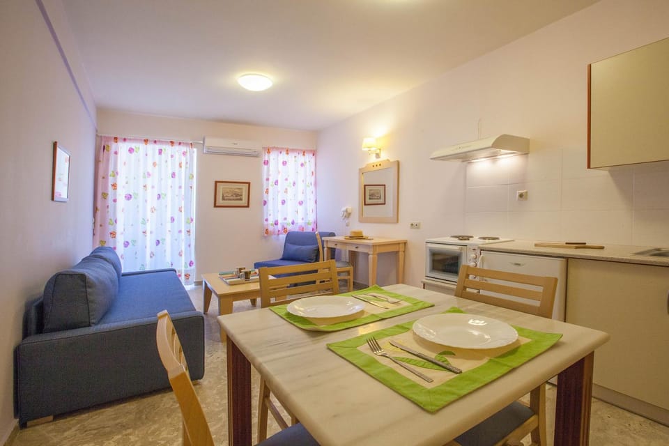 Stella's Apartments Apartment hotel in Argolis, Greece