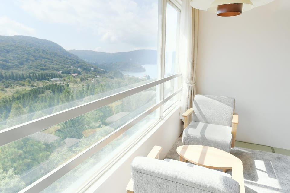 箱根芦ノ湖 HOTEL RaKuun Ryokan in Hakone