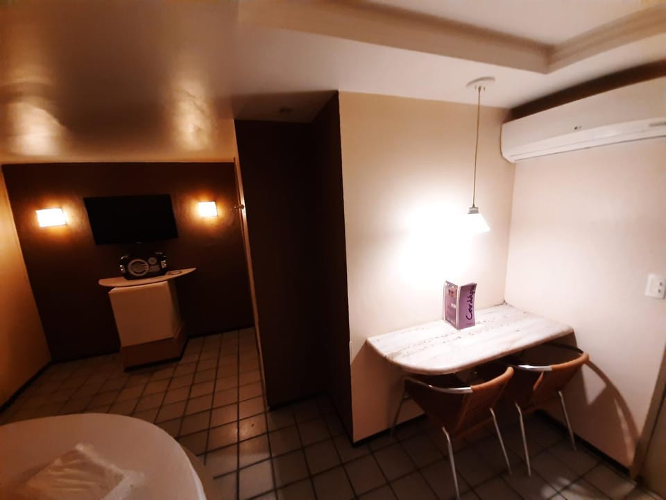 Photo of the whole room, Dining area, Bedroom