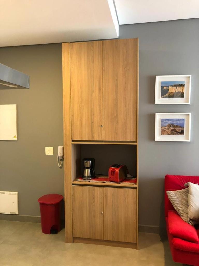 Loft em Moema, próximo ao Metro, com estacionamento no condomínio Apartment in Sao Paulo City