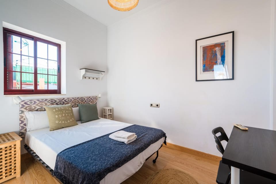 HomeySeville-Amazing Penthouse Giralda Views 8 pax, Parking Optional Apartment in Seville
