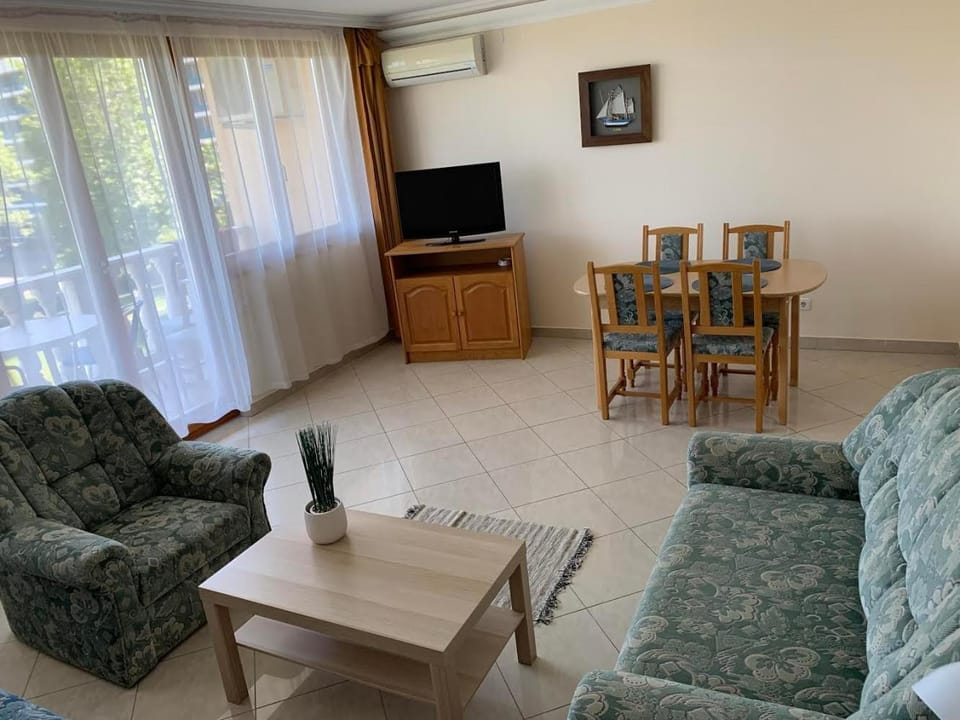 Delfin Apartman Balatonfüred Apartment in Hungary