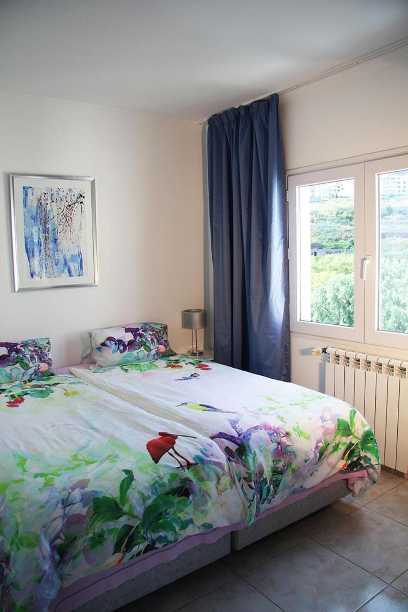 Villa Erika Madeira -Penthaus- Apartment in Caniço