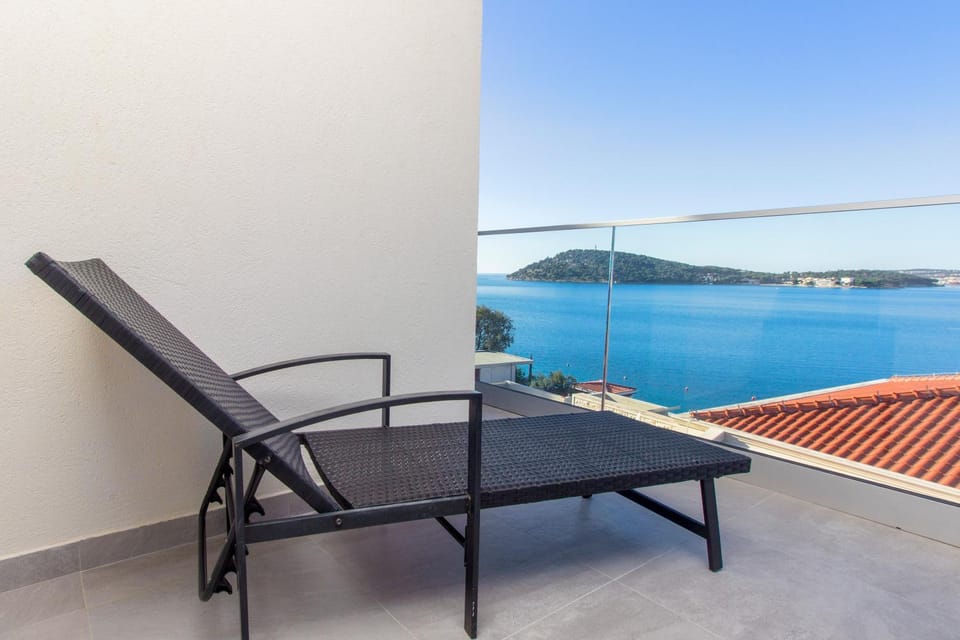 Apartmani Malis Bed and Breakfast in Šibenik-Knin County, Croatia
