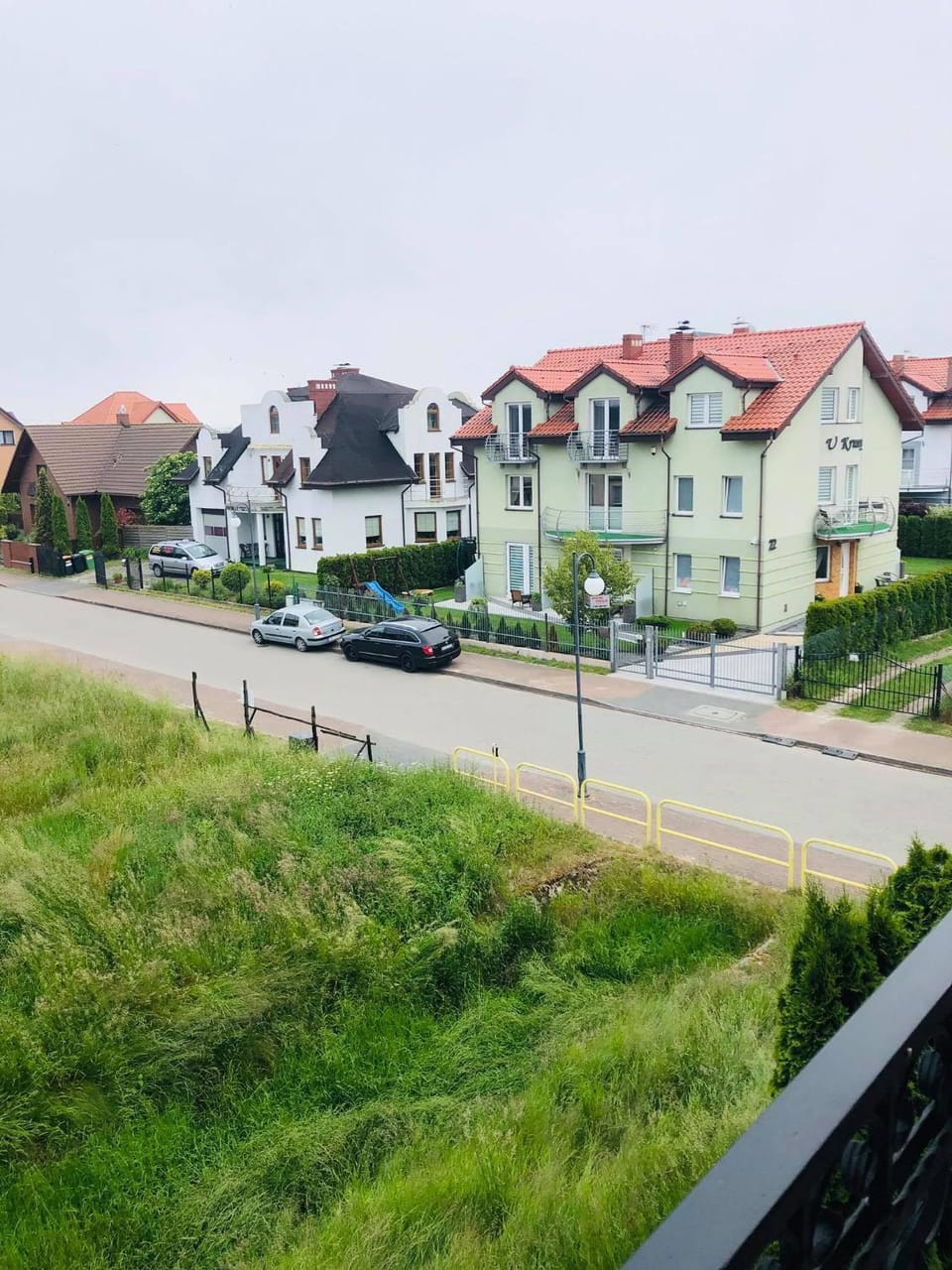 Neighbourhood, Street view