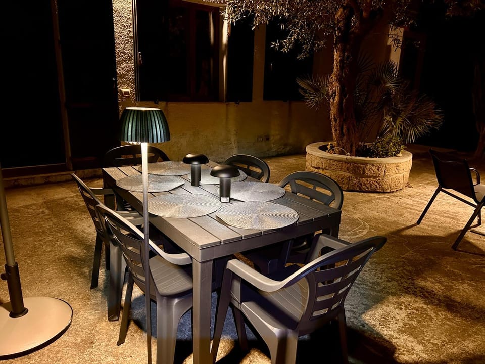 Patio, Night, Balcony/Terrace, Lunch, Dinner