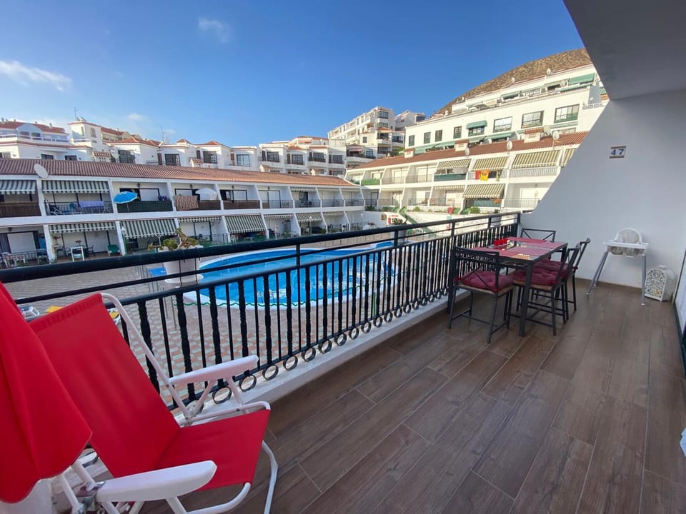 Balcony/Terrace, Pool view