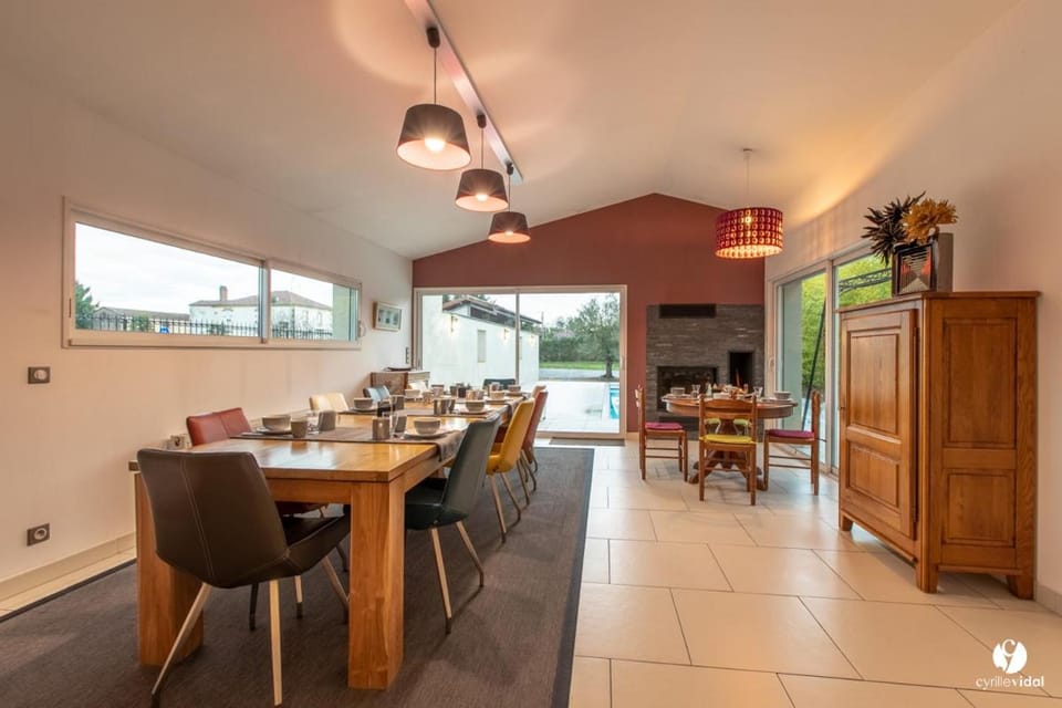 Communal kitchen, Breakfast