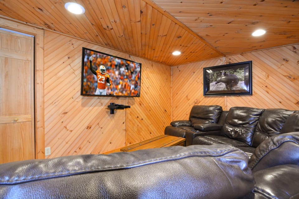 Gatlinburg - Moonlight Mountain Views Chalet in Gatlinburg