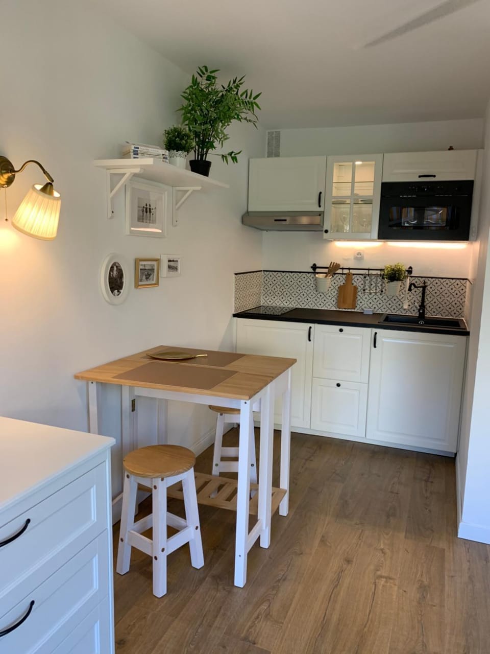 Appartement avec terrasse au centre de GRUISSAN Apartment in Gruissan