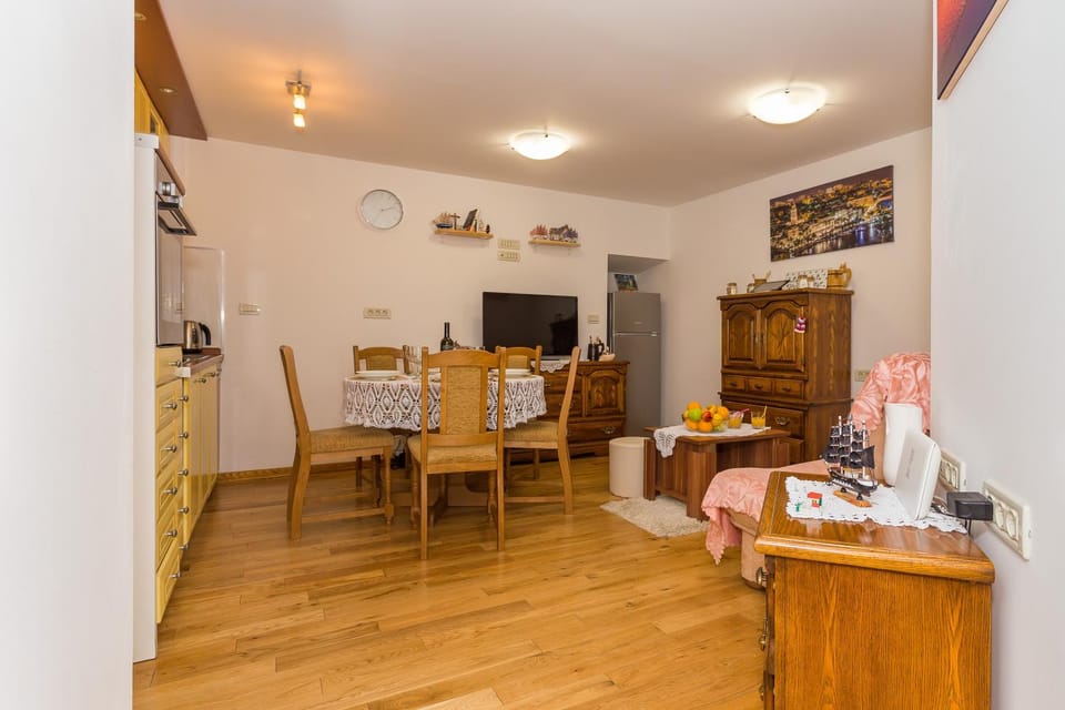 Hidden Gem in Diocletian Palace Old Town Center Split Apartment in Split