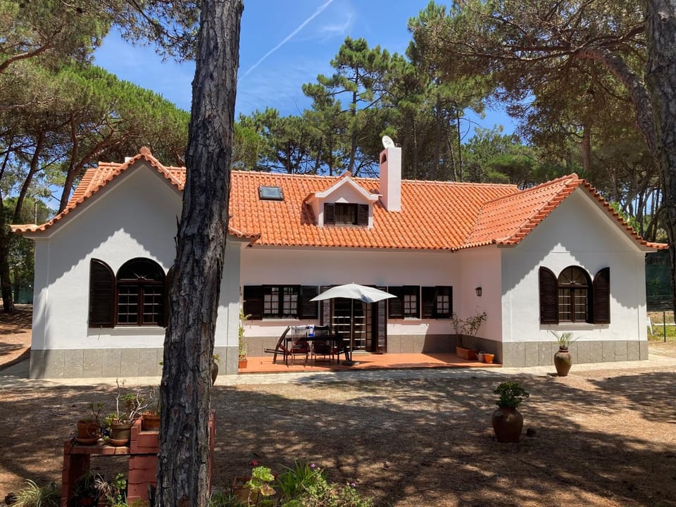 Property building, Balcony/Terrace