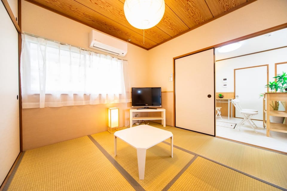 Awaji Central House in Kusumoto House in Hyogo Prefecture