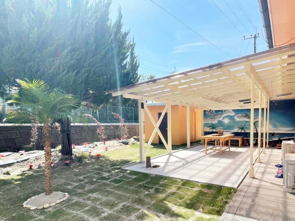 BBQ facilities, Garden, Balcony/Terrace