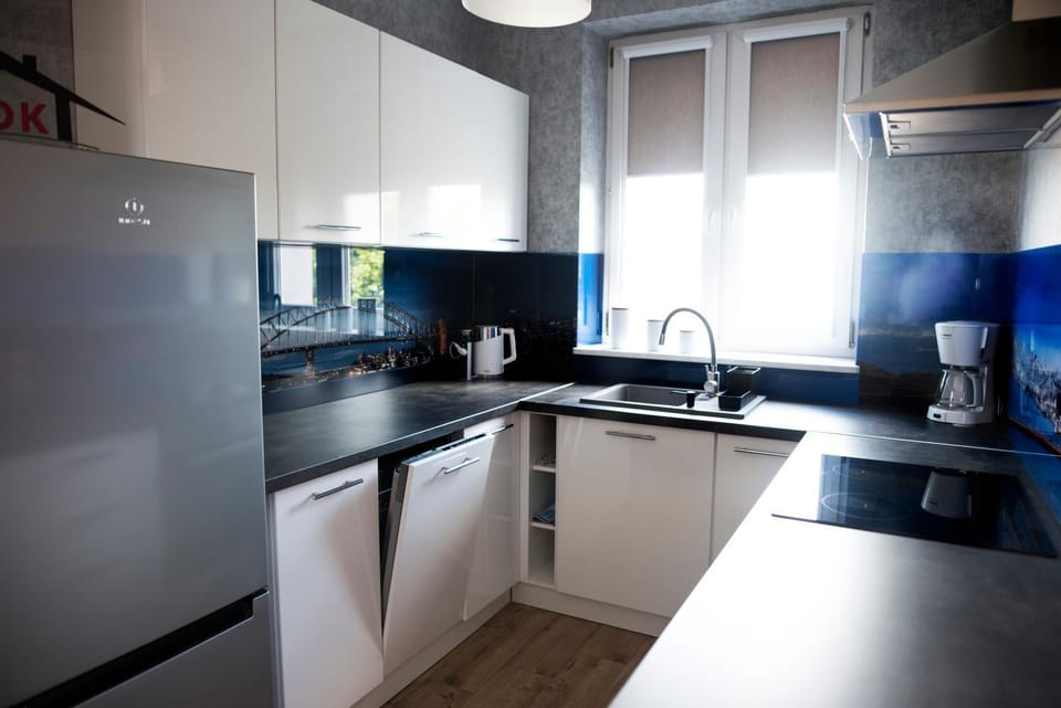 Coffee/tea facilities, Kitchen or kitchenette, dishwasher, minibar, pet friendly, stove