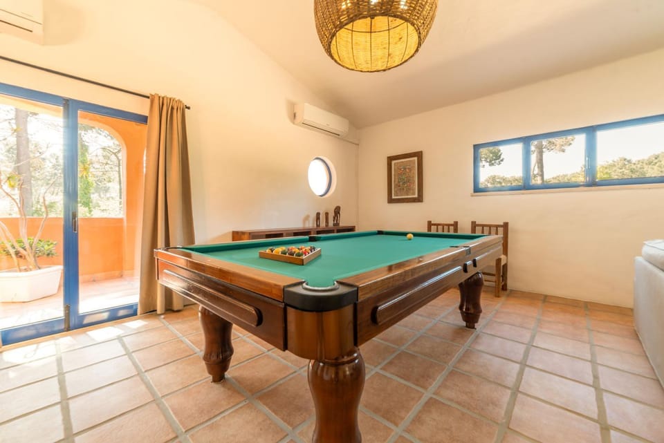 Villa Bambu Villa in Setubal District