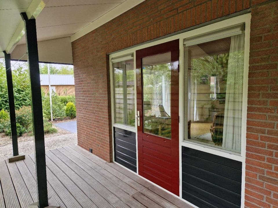 Robbenoort 45 House in Friesland, Netherlands