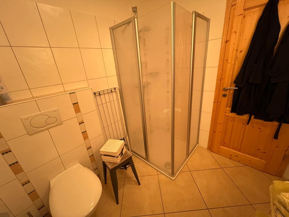 Bathroom, Photo of the whole room