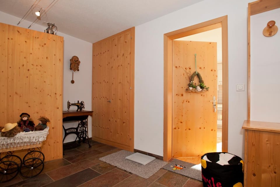 Wieser - Ferienwohnung für 2-3 Personen Apartment in Canton of Grisons