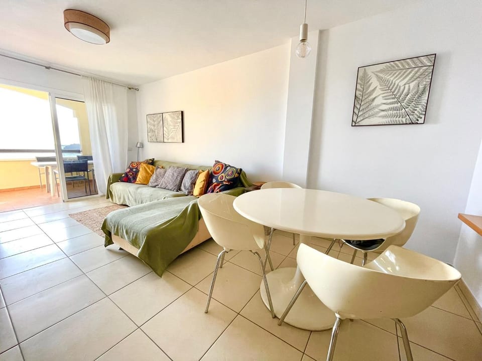 Panoramic View Apartment in Abona