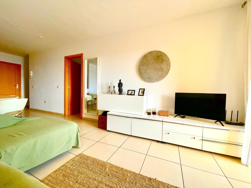 Panoramic View Apartment in Abona