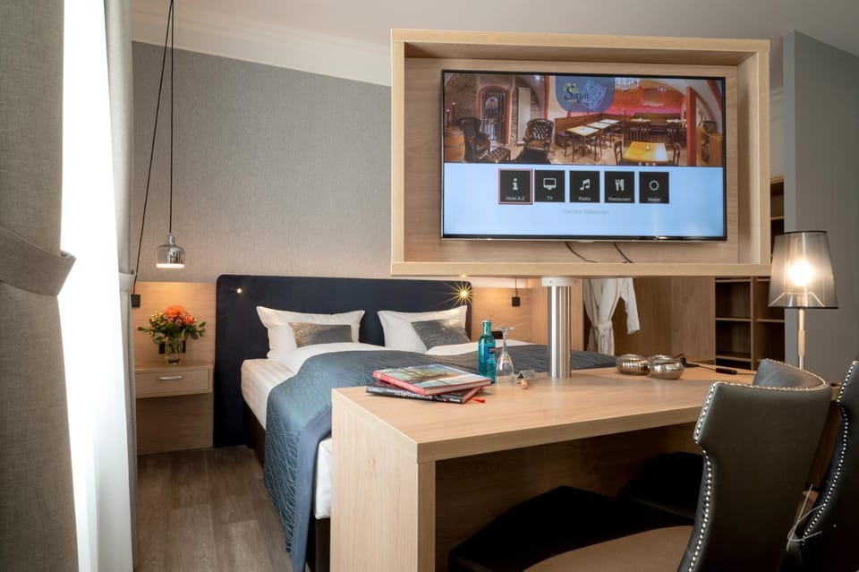 Bed, TV and multimedia