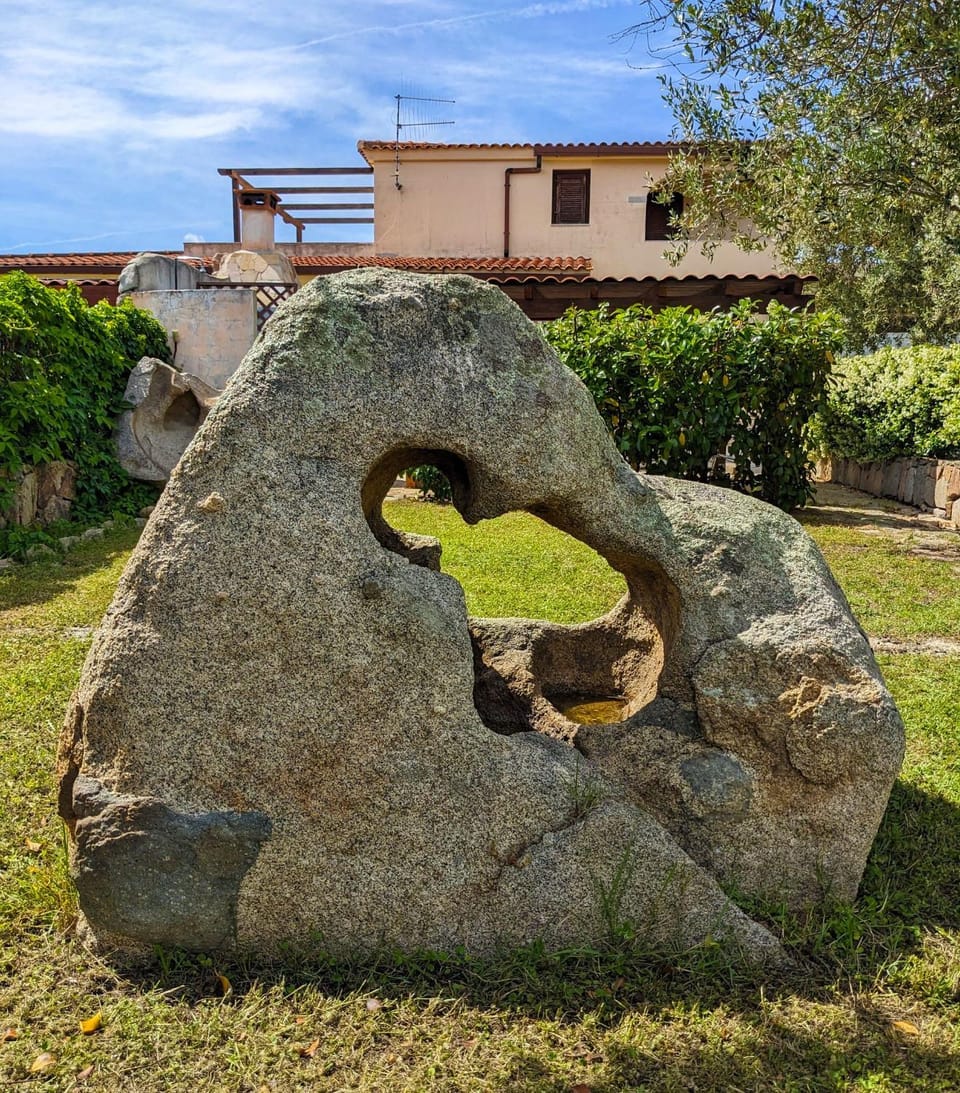 Garden, Decorative detail, Garden view