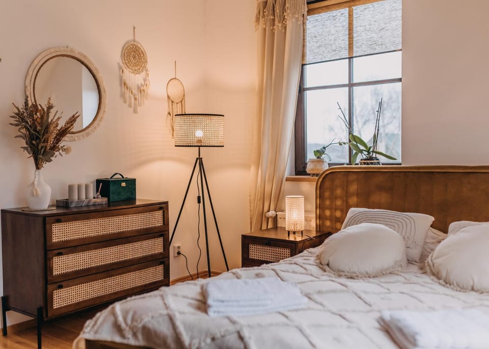 Bed, View (from property/room), View (from property/room), Other, Other, Other, Photo of the whole room, Decorative detail, Decorative detail, Bedroom, furniture, furniture, furniture